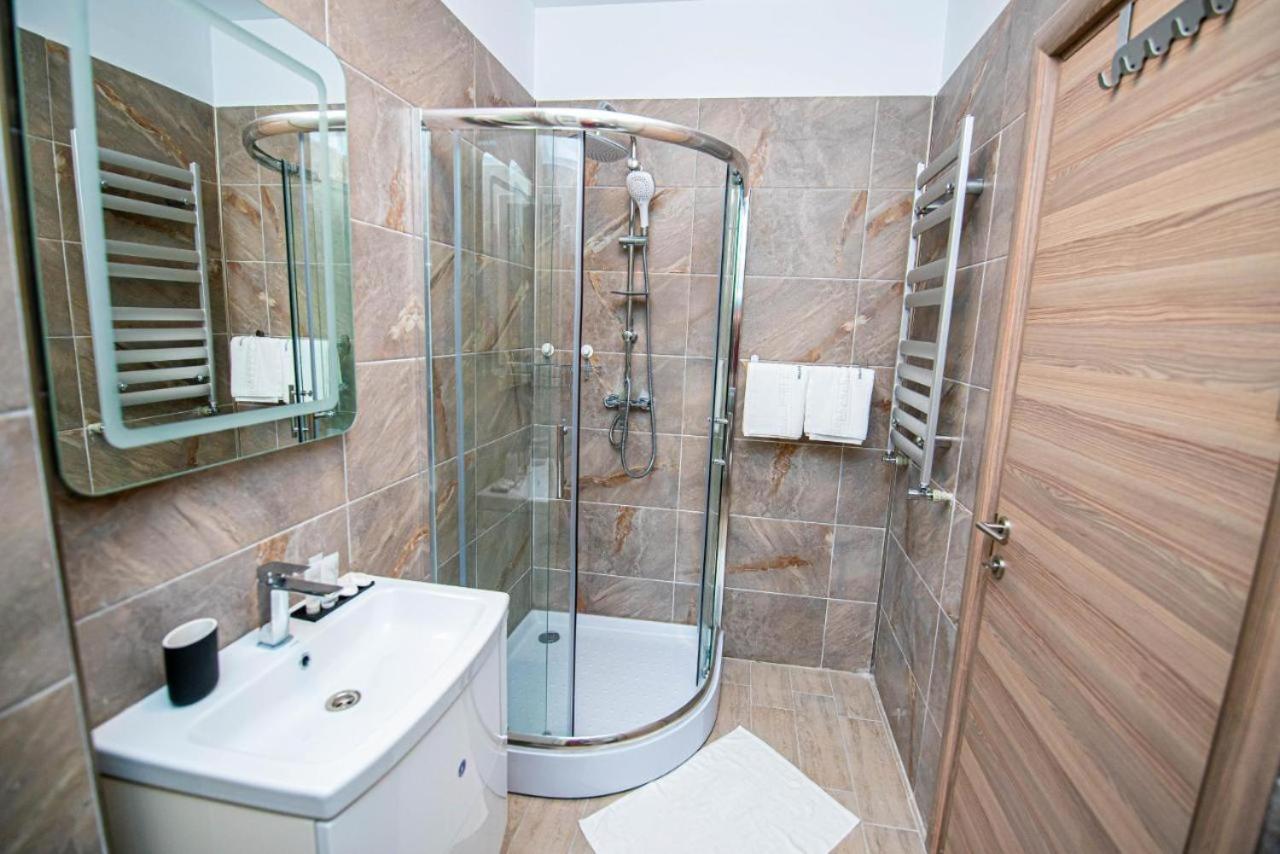 Apartament Katrina - Alezzi Beach - Sea View นาโวดาริ ภายนอก รูปภาพ